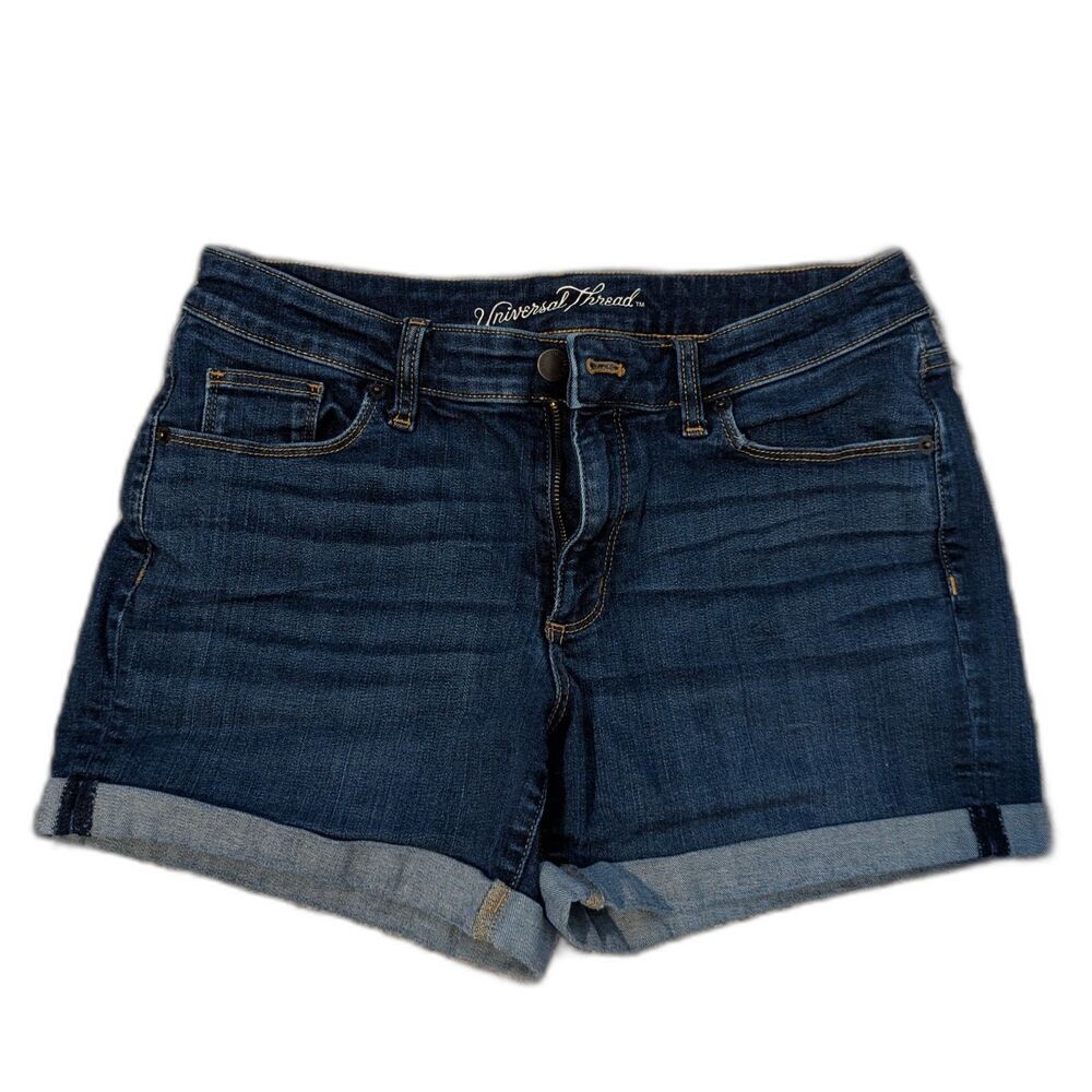 Universal Thread Classic Blue Wash Denim Shorts Women’s 8/29 Casual Inspo